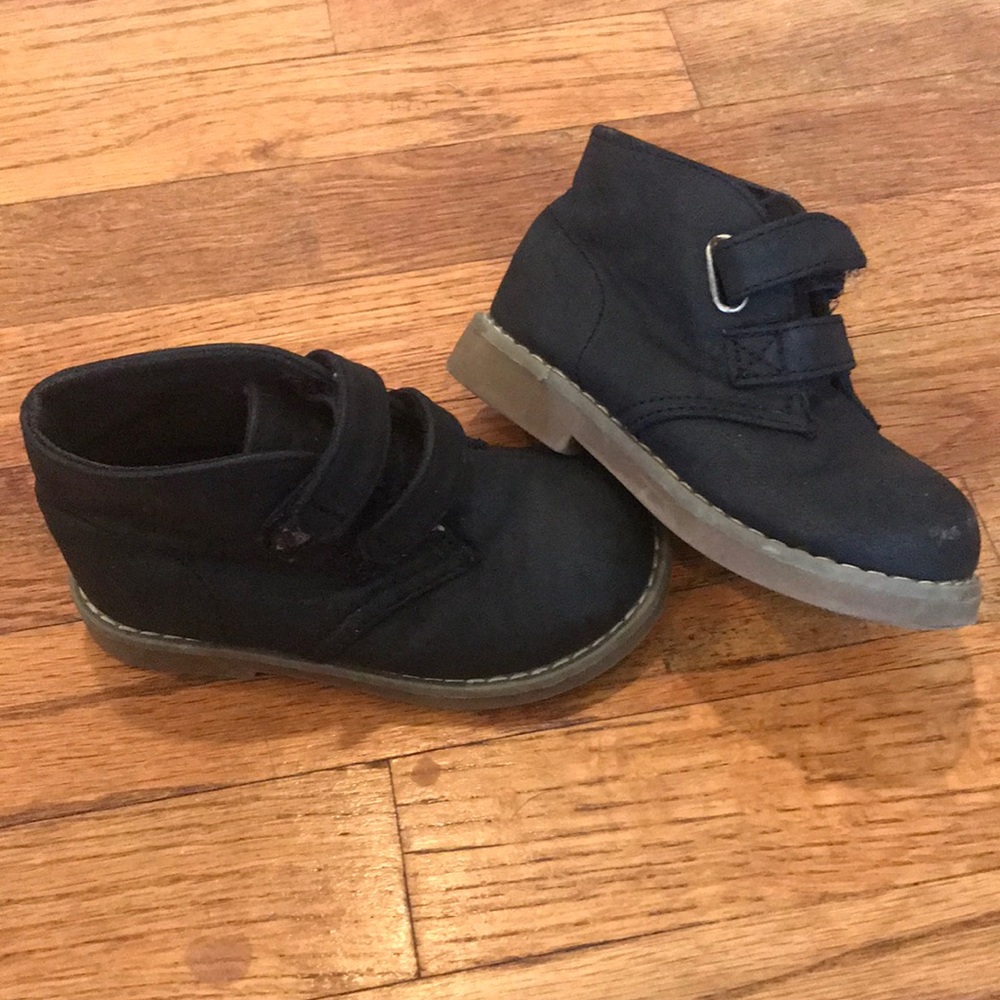 Boys Black Fashionable Velcro Boots